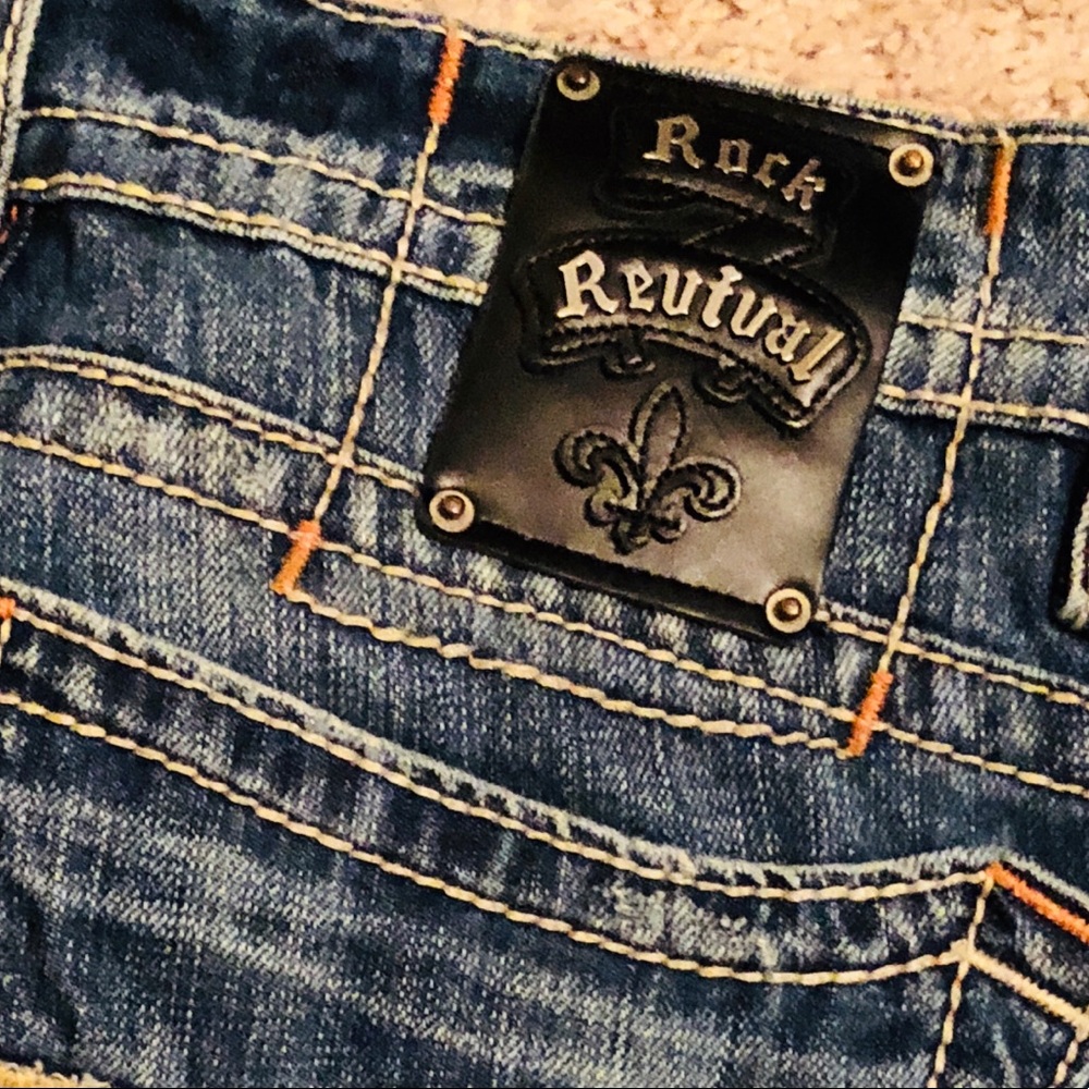 ⭐️Men’s Rock Revival George Jeans ⭐️